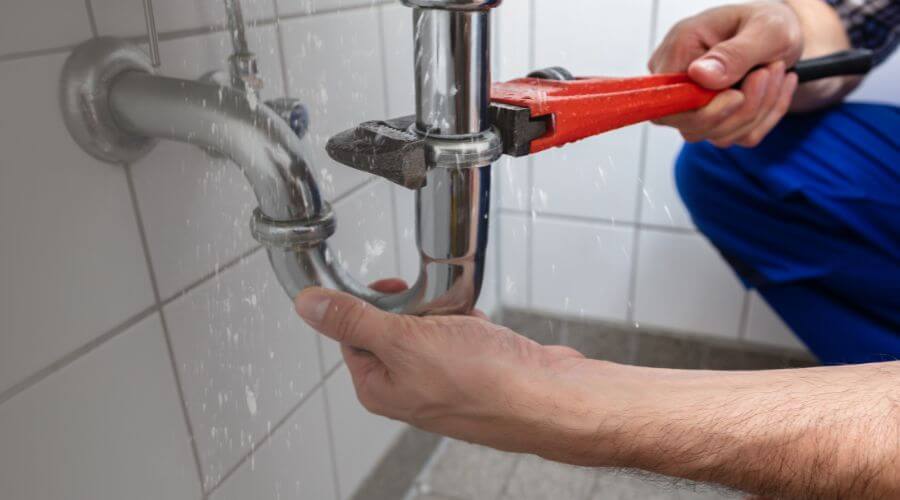 Local tankless water heater installation in Forrest, IL